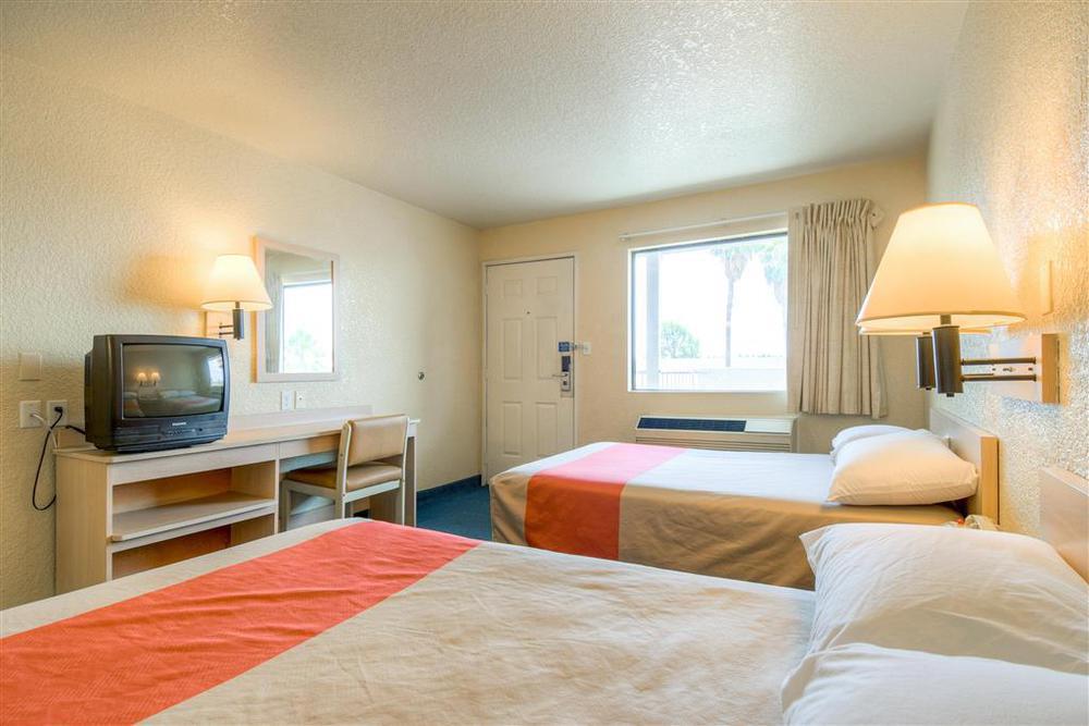 Motel 6-Anaheim, Ca - Fullerton East Quarto foto